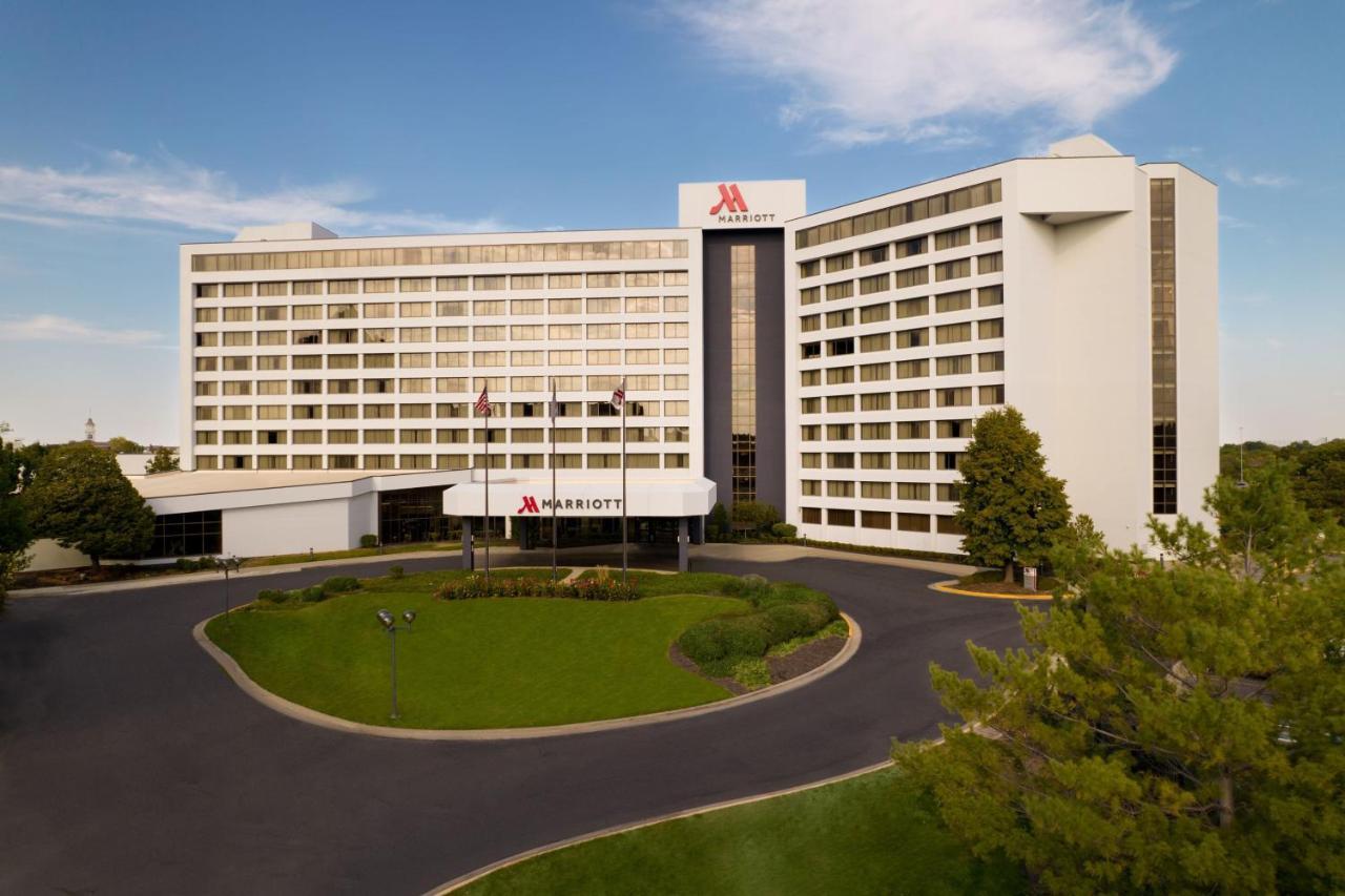 Marriott Kansas City Overland Park Exterior photo